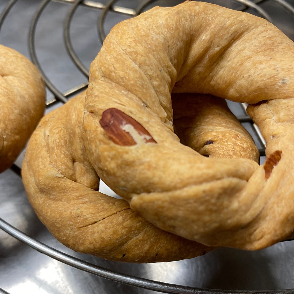 Neapolitan taralli